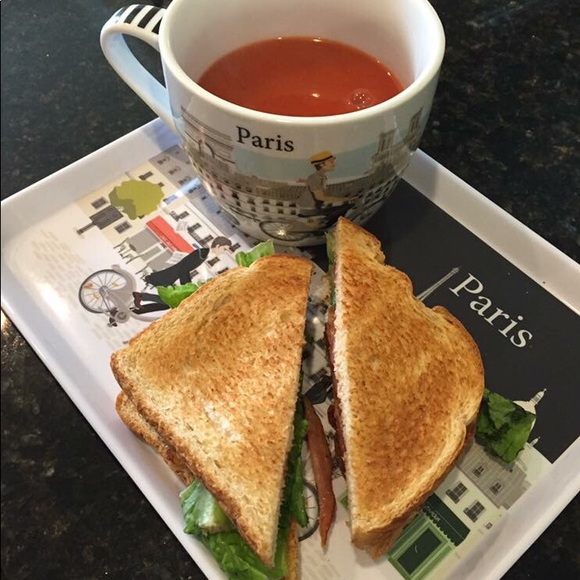 Meet your Posher, Fernandina - Picture 1 of 1